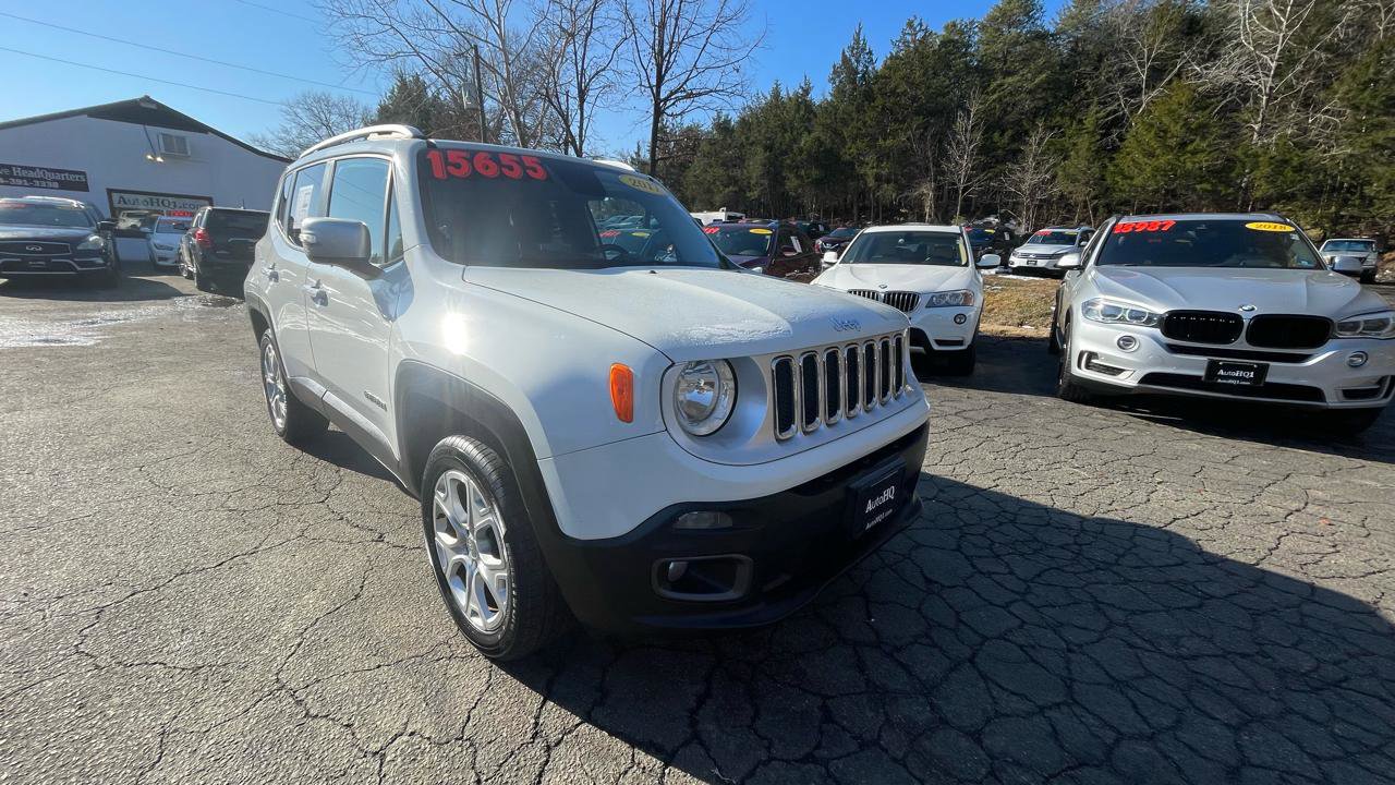 Used 2017 Jeep Renegade Limited image 12