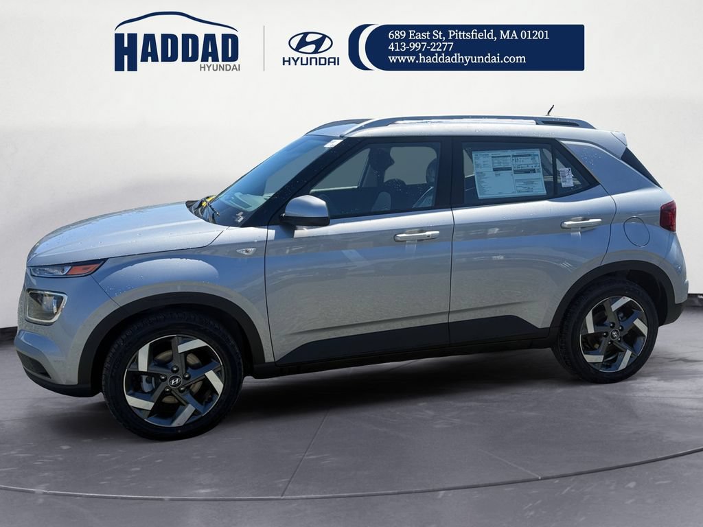 New 2026 Hyundai Venue SEL FWD image 2