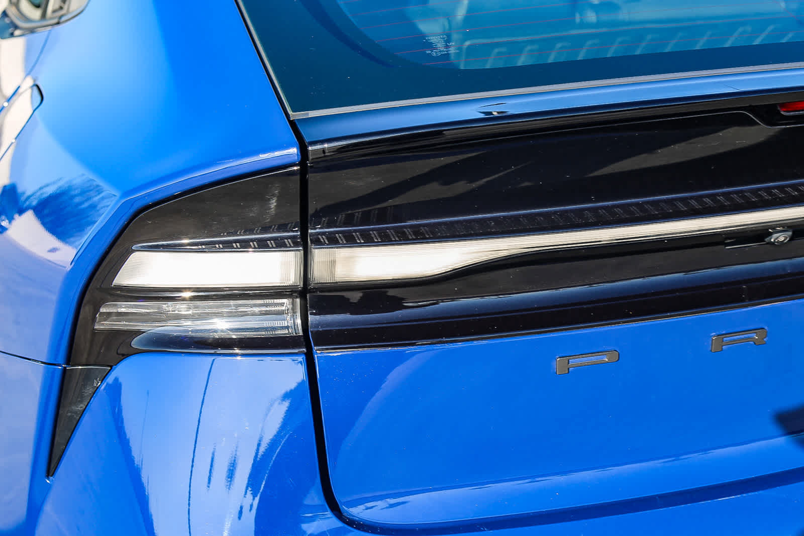 Used 2023 Toyota Prius Prime FWD image 9