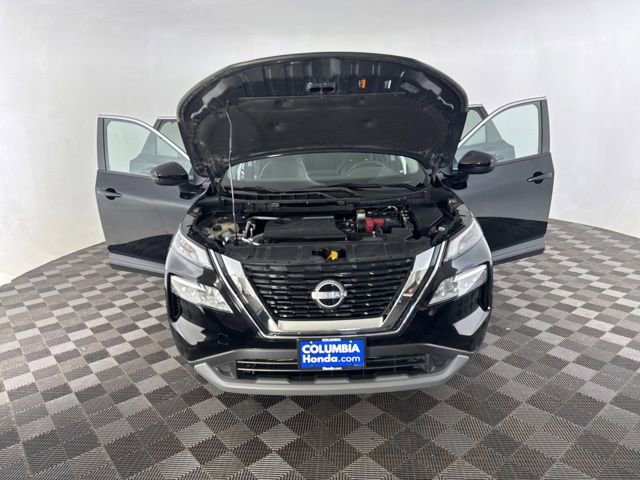 Used 2023 Nissan Rogue SV w/ SV Premium Package AWD/4WD image 14