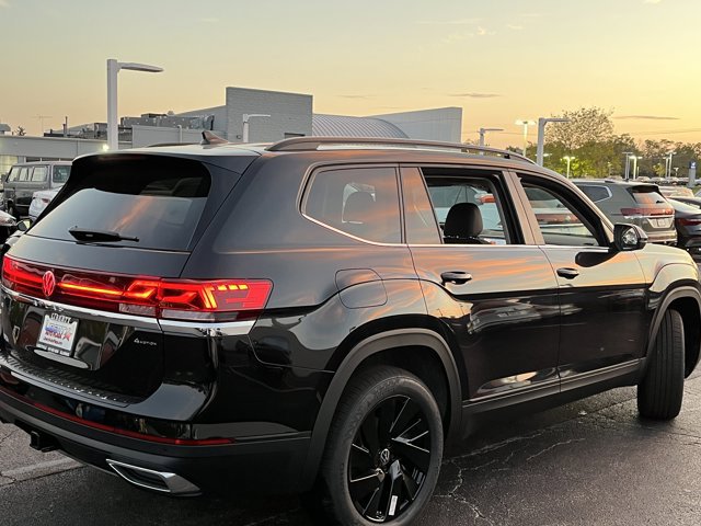 New 2026 Volkswagen Atlas SE image 17
