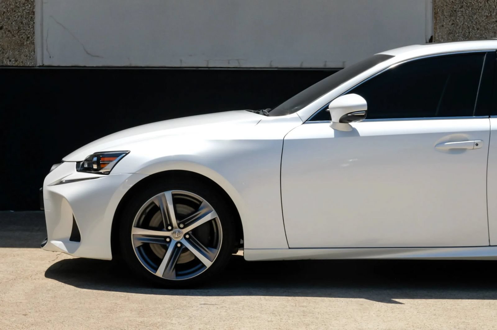 Used 2018 Lexus IS 300 AWD w/ Premium Package image 16