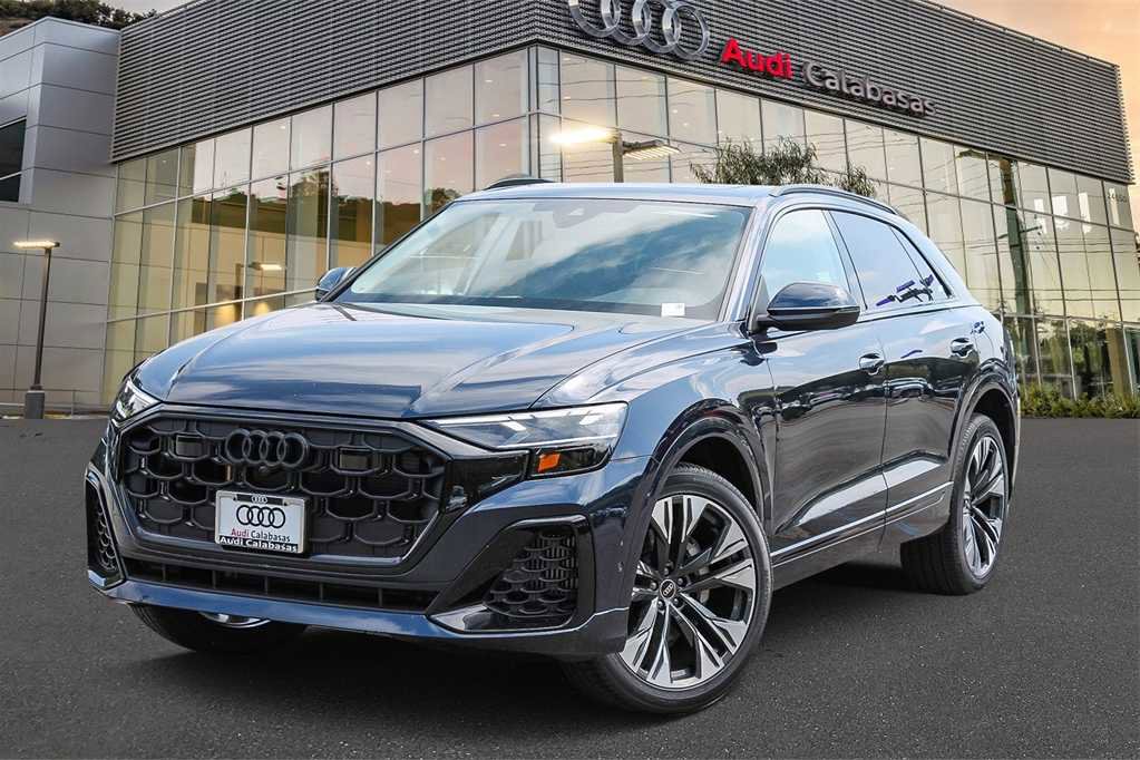 Used 2025 Audi Q8 Premium Plus w/ Premium Plus Package