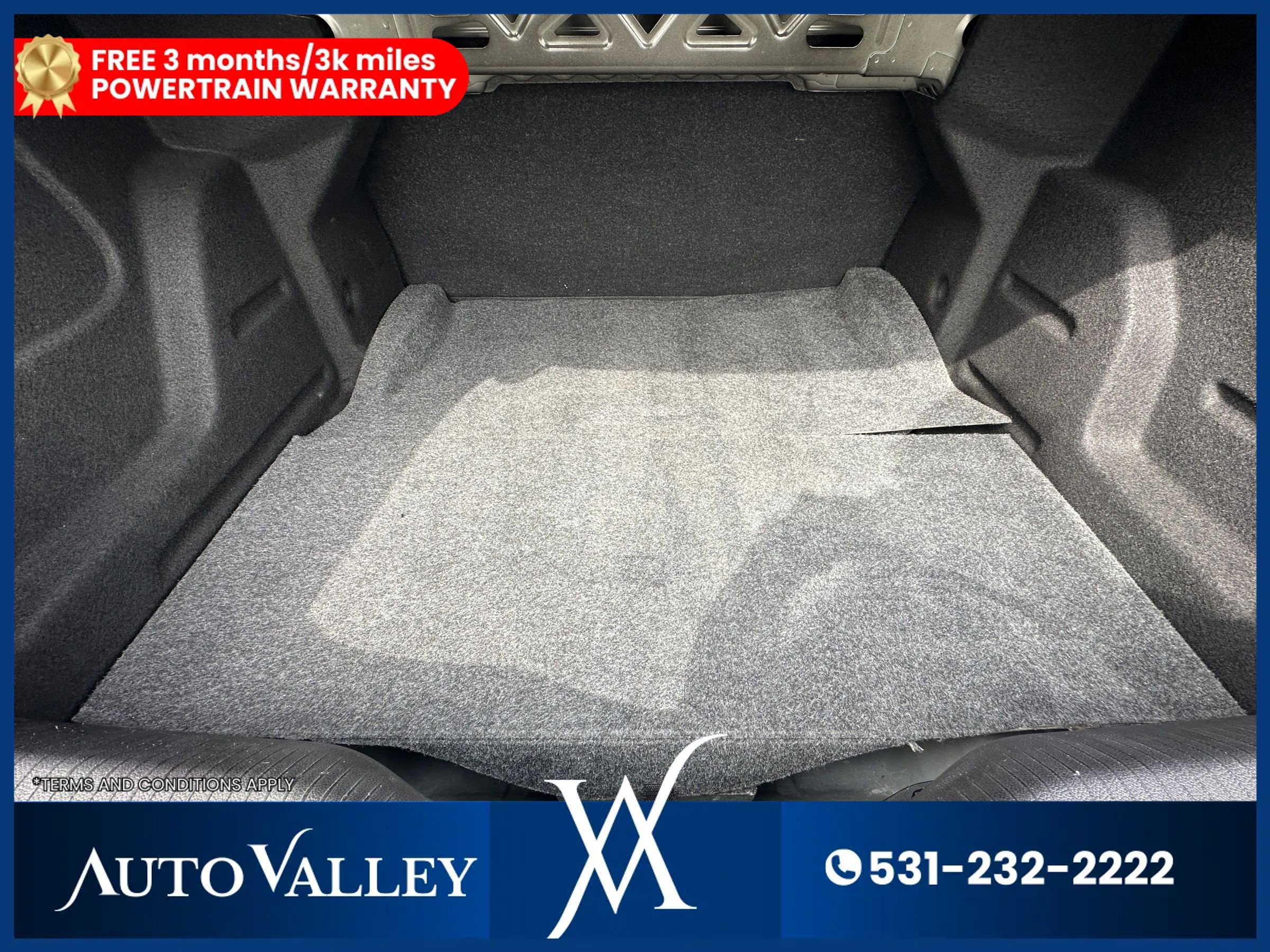 Used 2019 Chevrolet Cruze LS FWD image 37