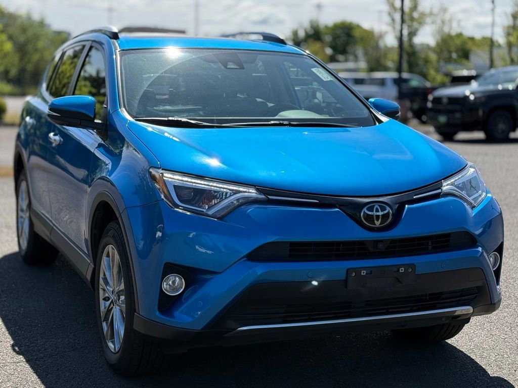 Used 2016 Toyota RAV4 Limited w/ Advanced Technology Package AWD/4WD image 7