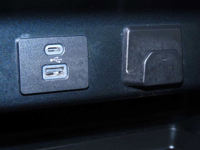 Certified 2023 Ford F150 XLT w/ XTR Package image 30