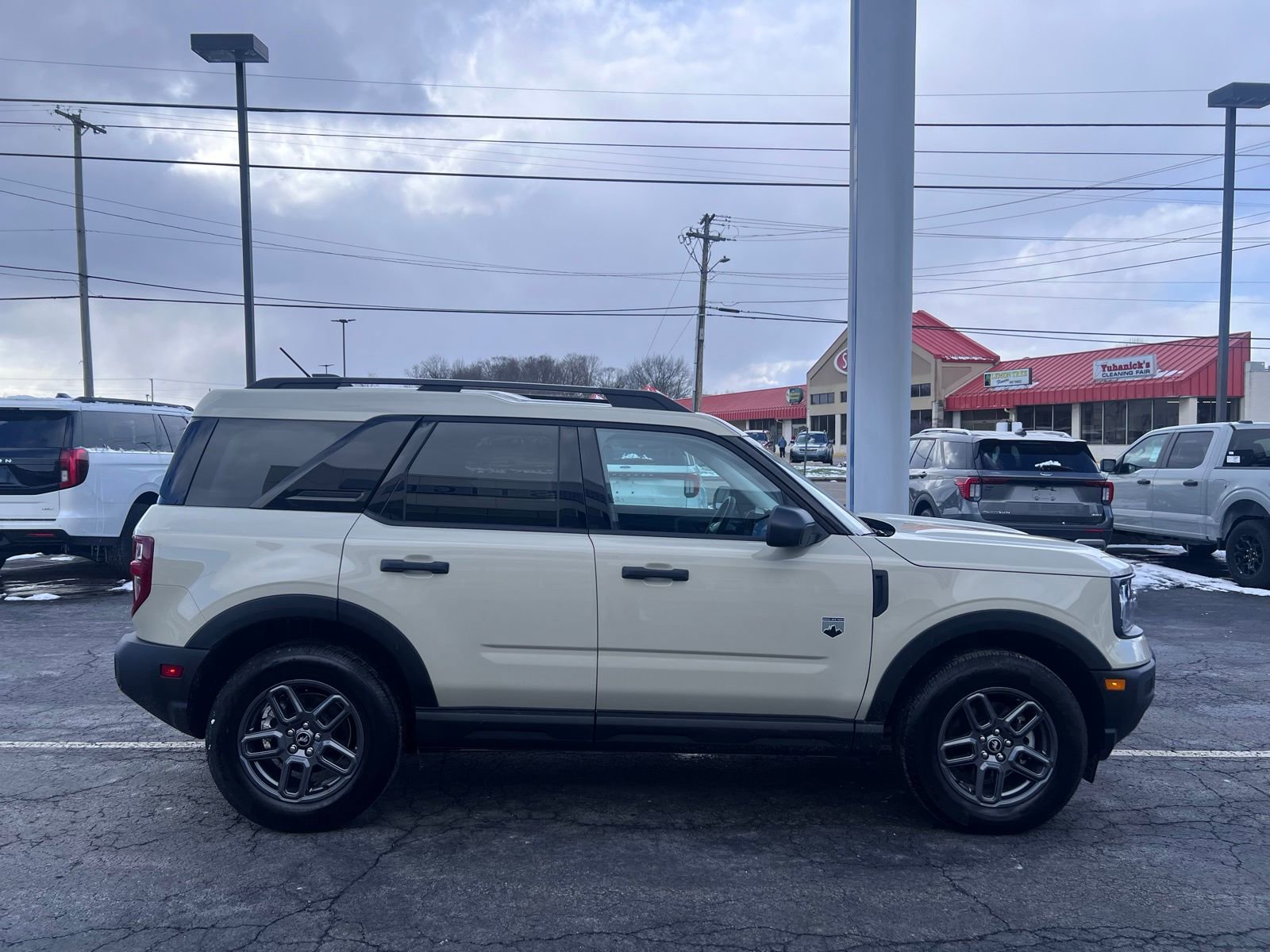 Used 2025 Ford Bronco Sport Big Bend w/ Convenience Package image 7