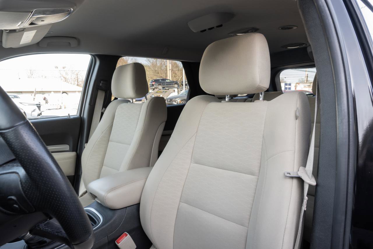 Used 2019 Dodge Durango SXT image 15