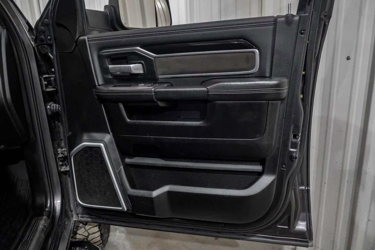 Used 2020 RAM 3500 Laramie w/ Night Edition image 45