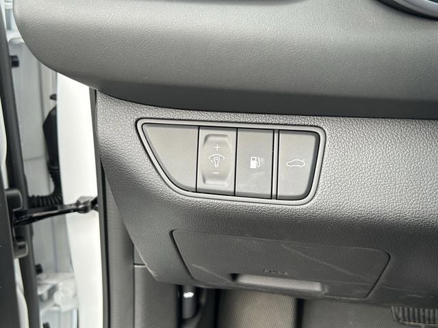 Used 2026 Genesis G70 2.5T Prestige RWD image 25