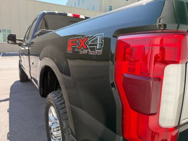 Used 2019 Ford F350 Platinum w/ Platinum Ultimate Package AWD/4WD image 56