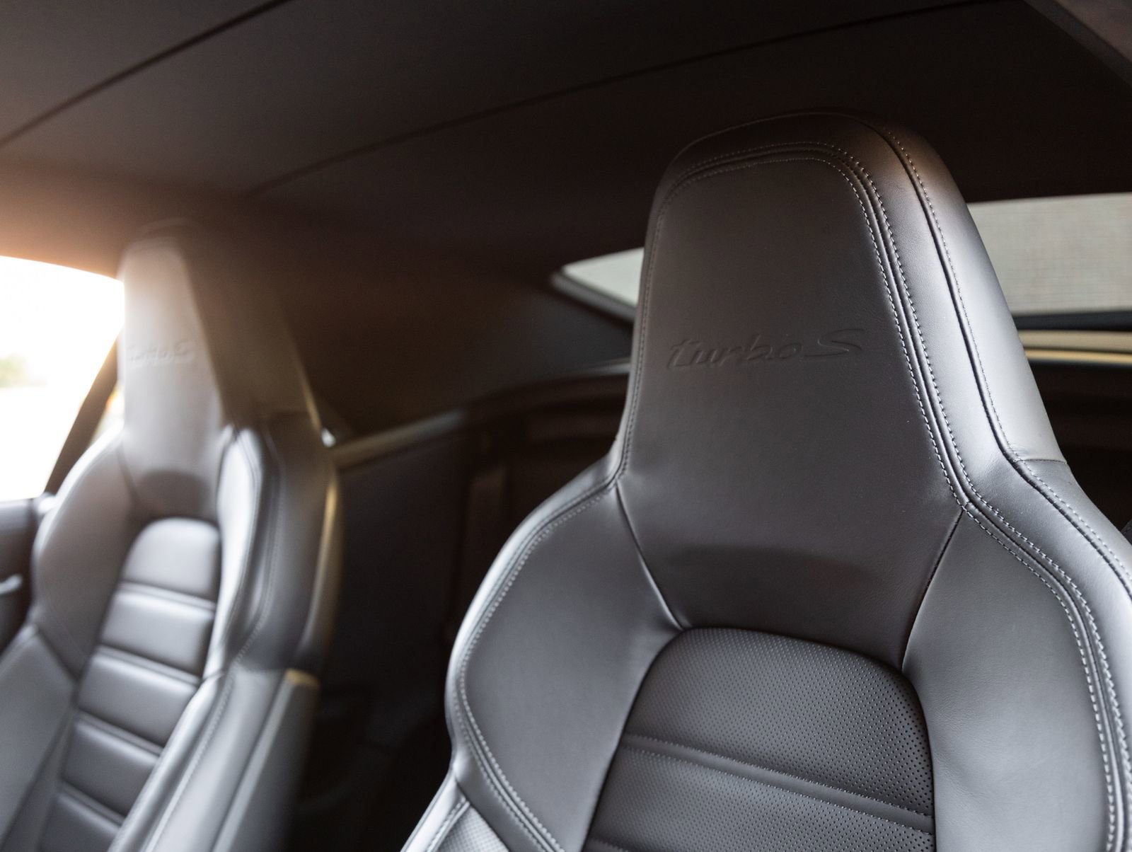 Certified 2022 Porsche 911 Turbo S image 25