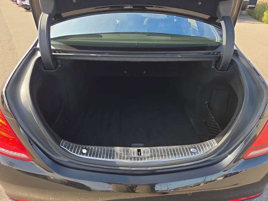 Used 2014 Mercedes-Benz S 550 Sedan image 28