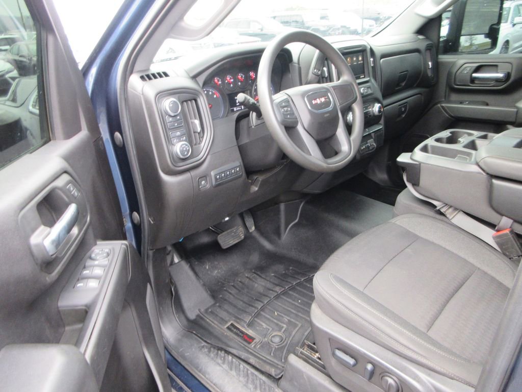 Certified 2023 GMC Sierra 3500 Pro w/ Convenience Package image 13