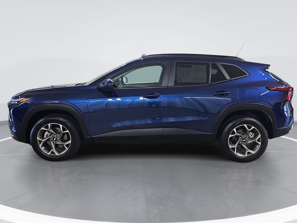 Certified 2024 Chevrolet Trax LT FWD image 7
