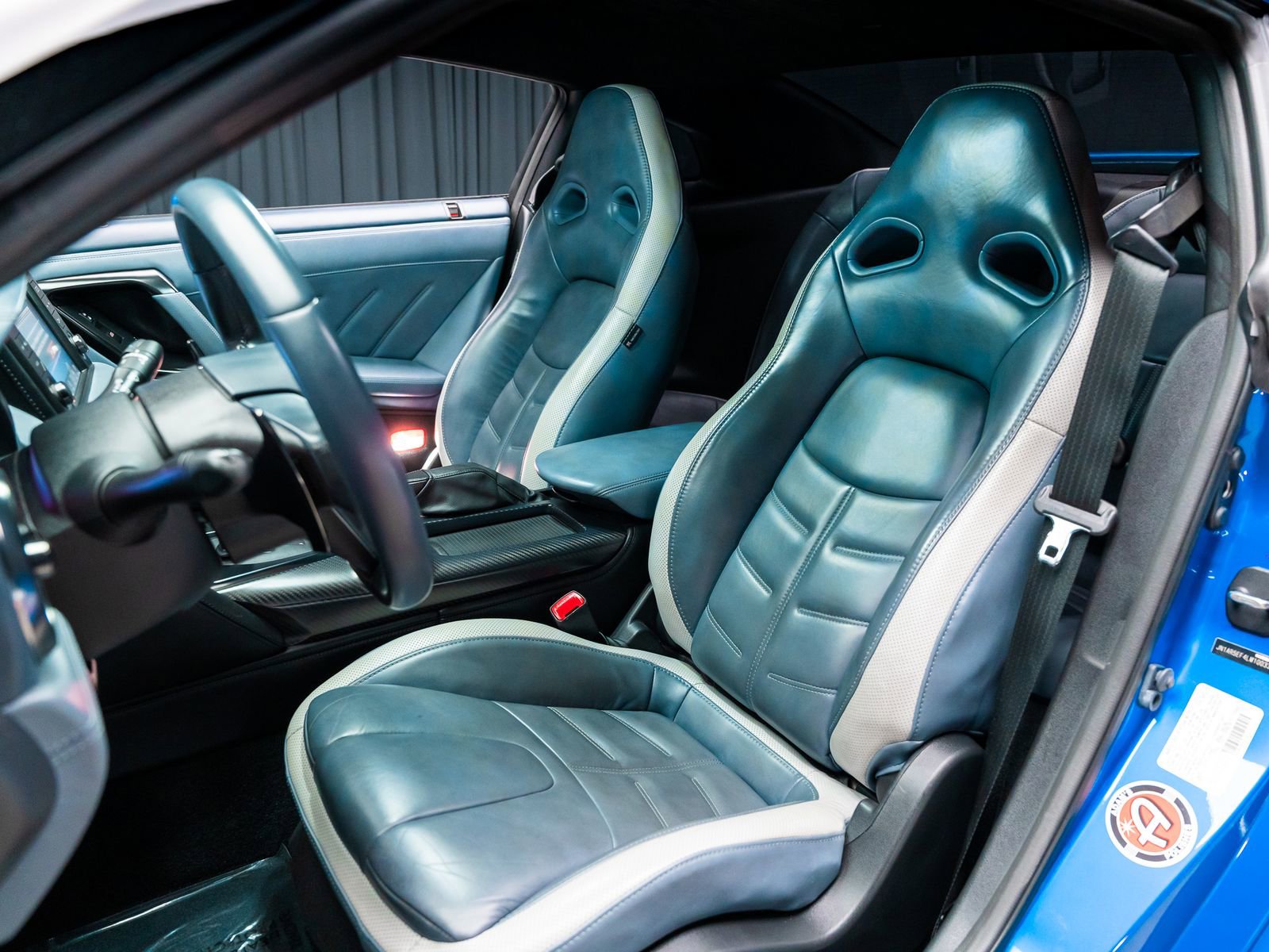 Used 2020 Nissan GT-R Premium image 44