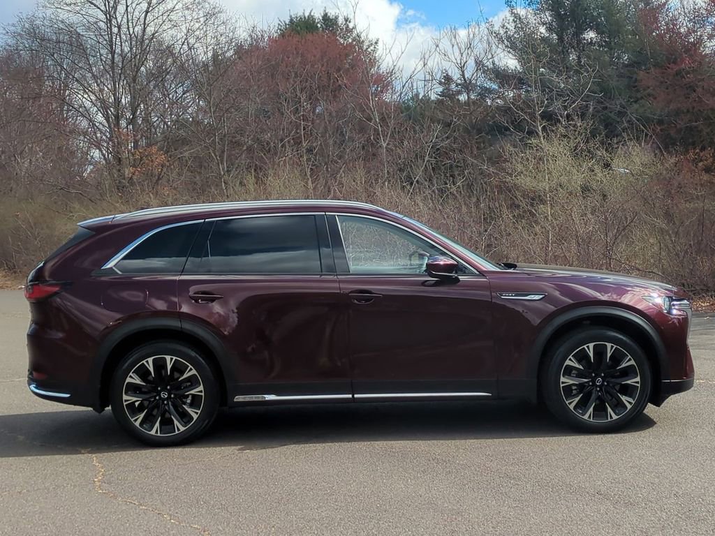 Certified 2024 MAZDA CX-90 Plug-In Hybrid w/ Premium Plus AWD/4WD image 3