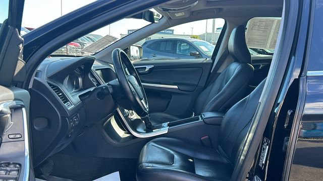 Used 2015 Volvo XC60 T5 Platinum w/ Protection Package FWD image 18