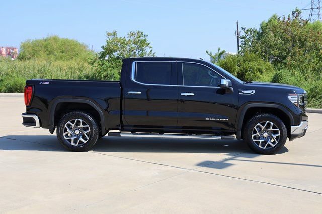 New 2026 GMC Sierra 1500 SLT image 4