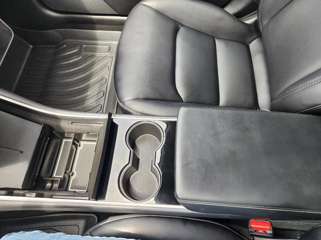 Used 2020 Tesla Model 3 Standard Range RWD image 17