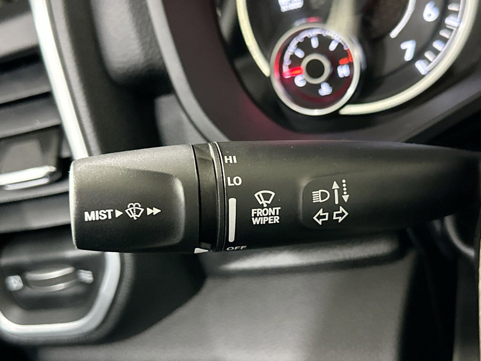 Used 2023 RAM 1500 Big Horn image 28