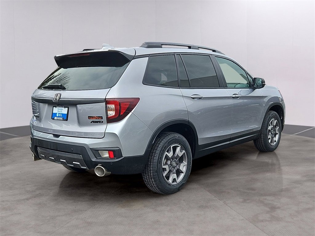 Certified 2022 Honda Passport TrailSport image 4