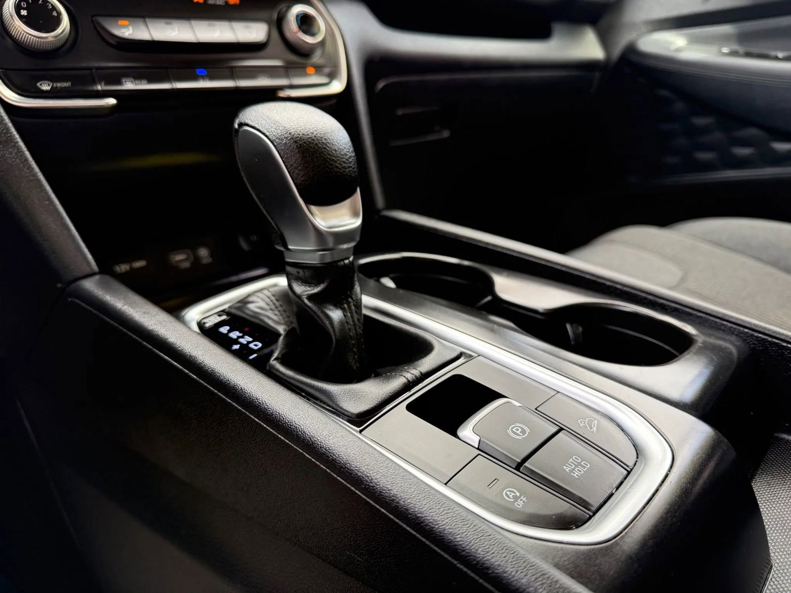 Used 2019 Hyundai Santa Fe SE image 26