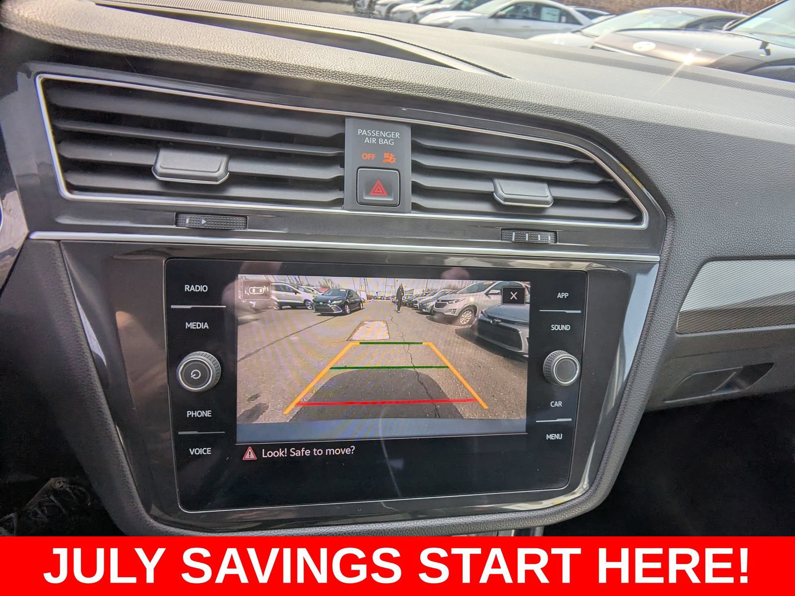 Used 2024 Volkswagen Tiguan Wolfsburg Edition AWD/4WD image 28