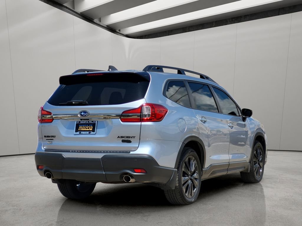 Used 2022 Subaru Ascent Onyx Edition image 4