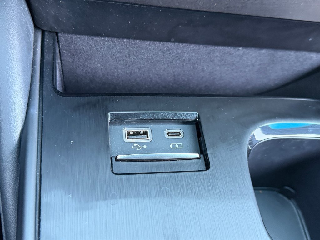 Certified 2023 Lexus ES 350 w/ Accessory Package (Z2) FWD image 23