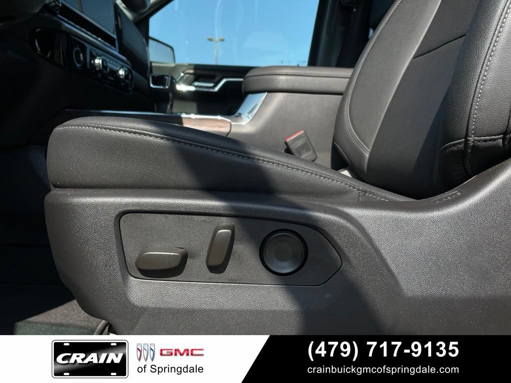 Used 2024 GMC Sierra 1500 SLT w/ SLT Premium Package AWD/4WD image 11