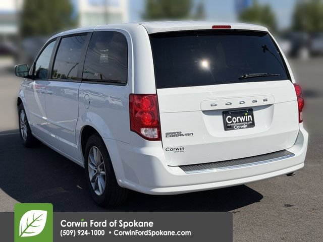 Used 2016 Dodge Grand Caravan SE FWD image 14