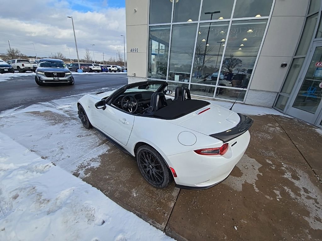 Used 2022 MAZDA MX-5 Miata Club w/ Brembo/BBS Recaro Package image 31