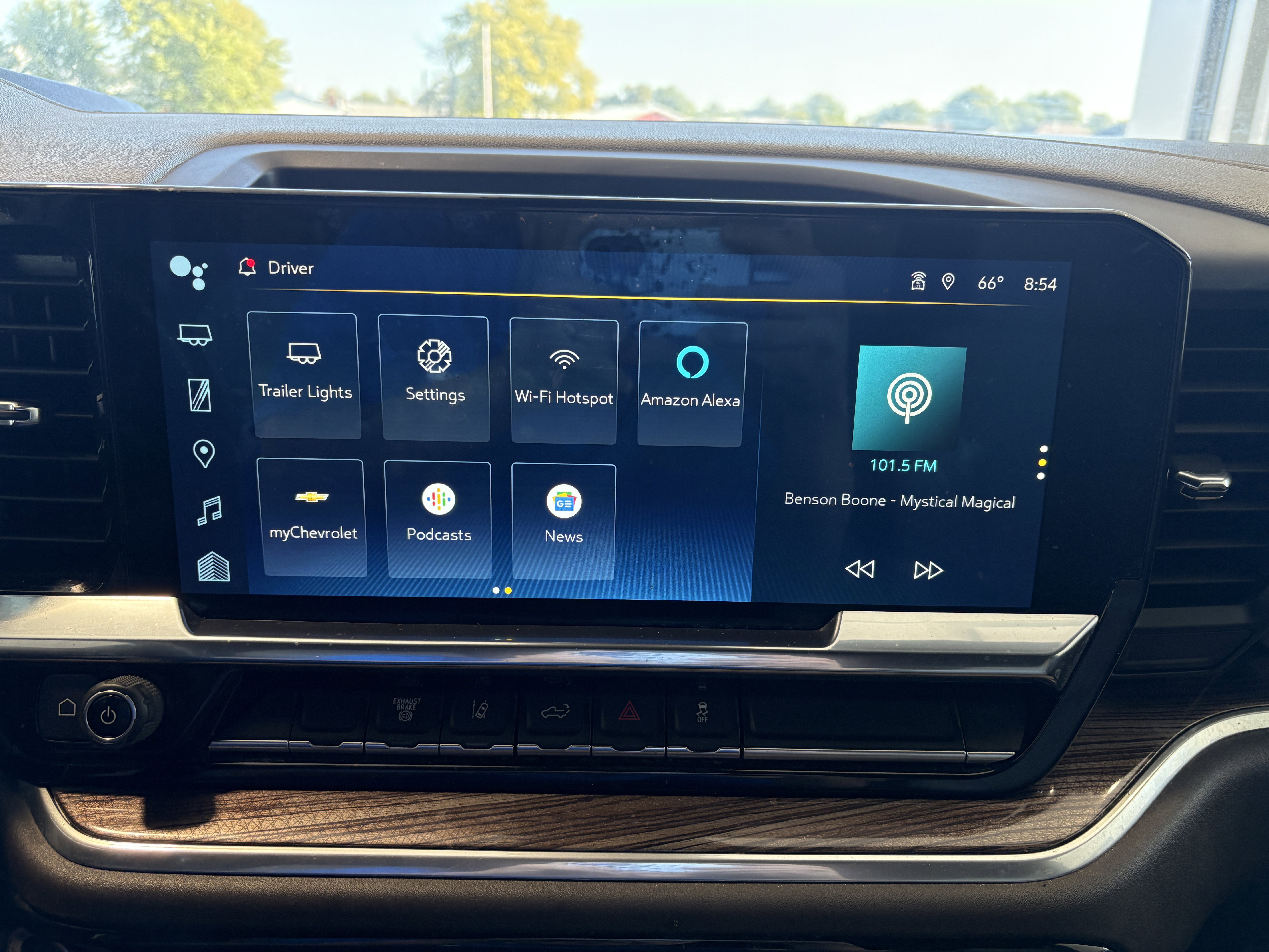 Used 2024 Chevrolet Silverado 2500 LT image 15