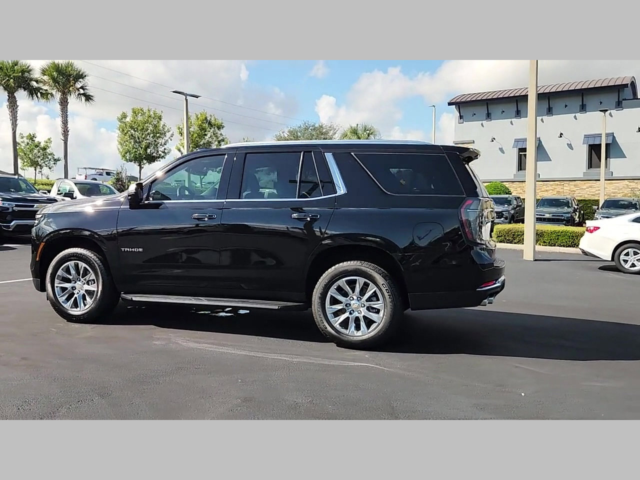 New 2025 Chevrolet Tahoe Premier w/ Sun And Tow Package image 22