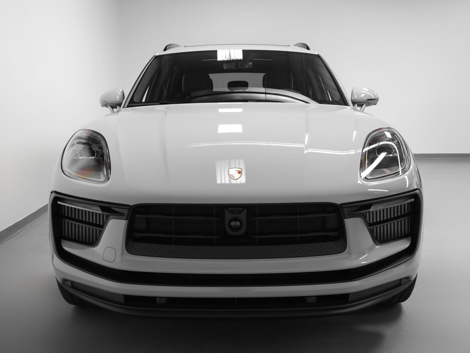 New 2026 Porsche Macan S AWD/4WD image 8