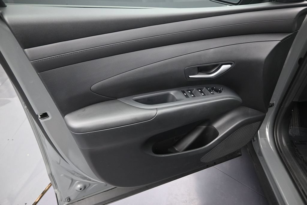 Used 2026 Hyundai Santa Cruz SEL FWD image 12