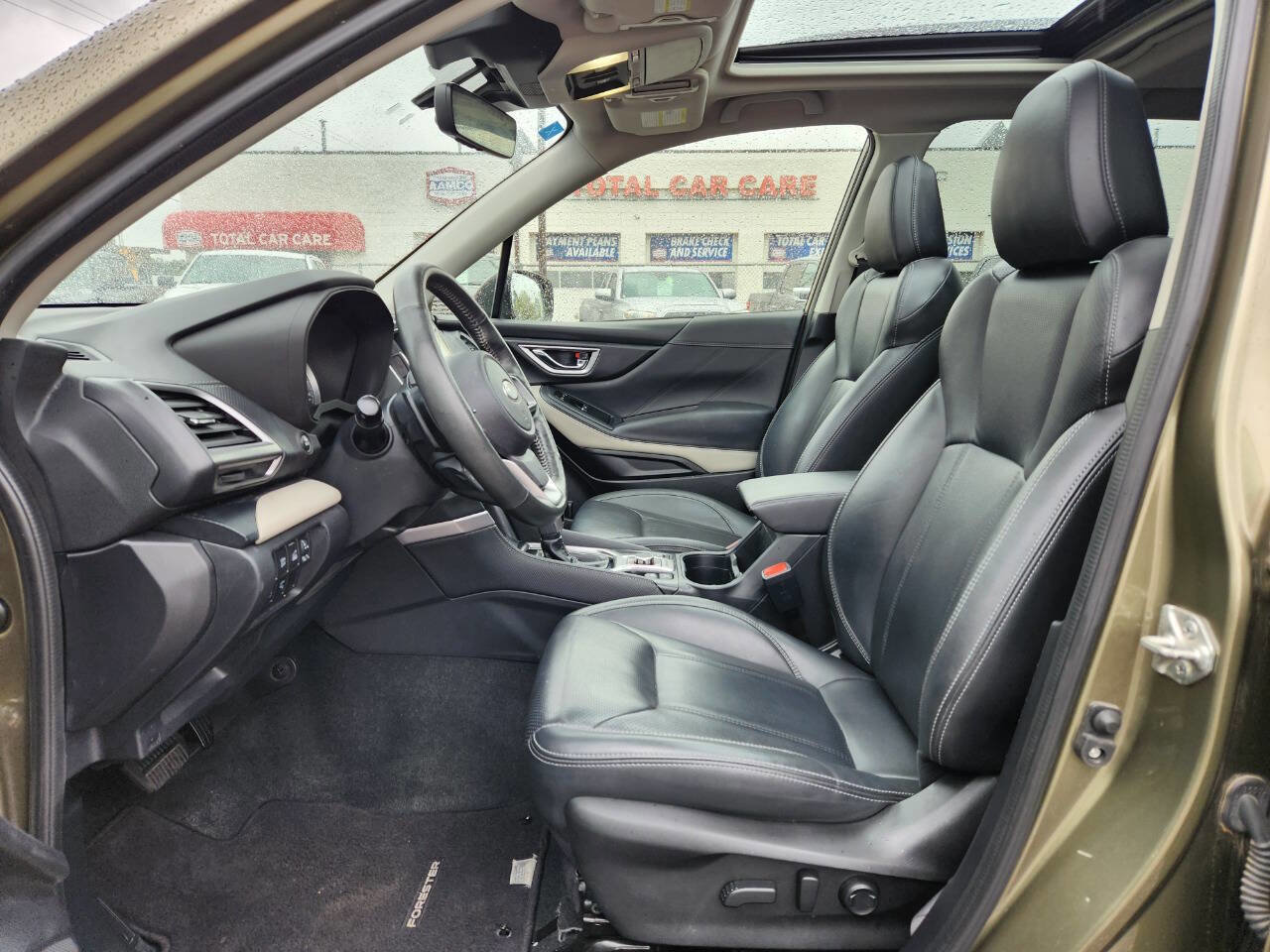 Used 2022 Subaru Forester Limited w/ Popular Package #3 image 12