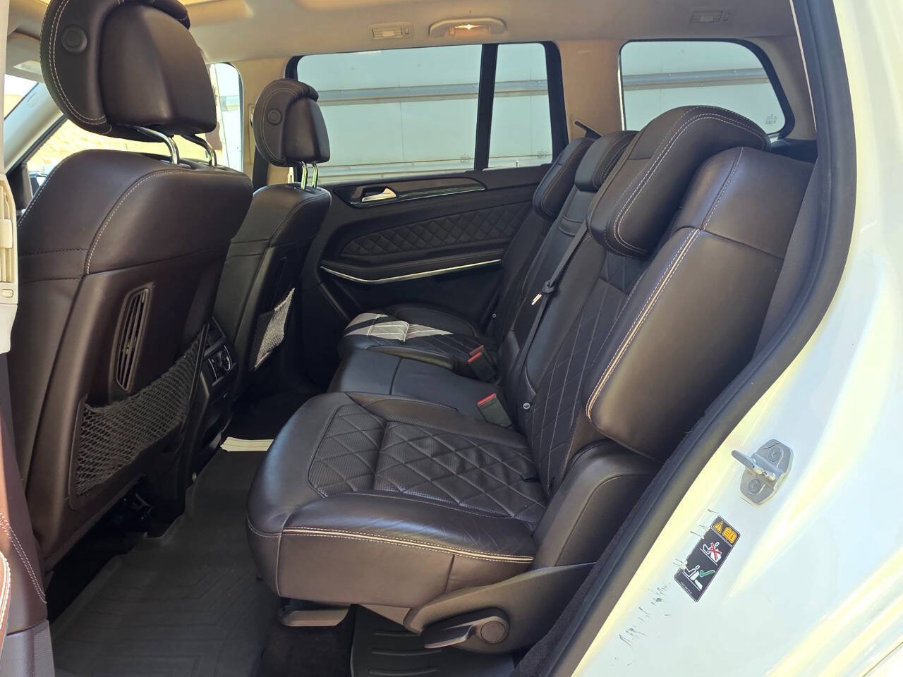 Used 2017 Mercedes-Benz GLS 550 4MATIC image 33