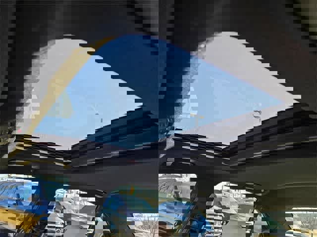 Used 2021 Mercedes-Benz E 350 Sedan image 15