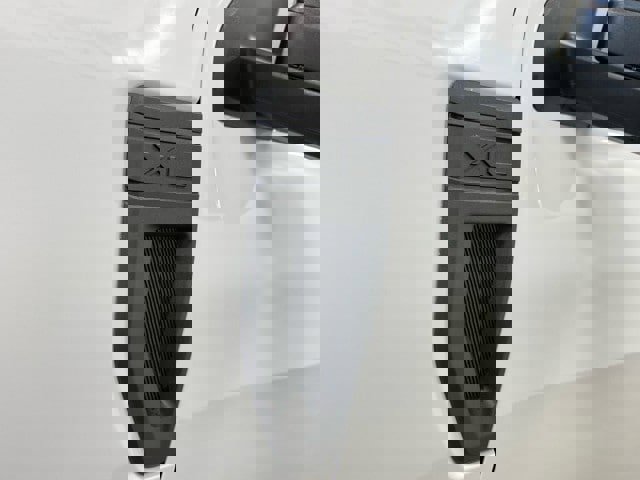 New 2025 Ford Maverick XL w/ Equipment Group 101A image 13