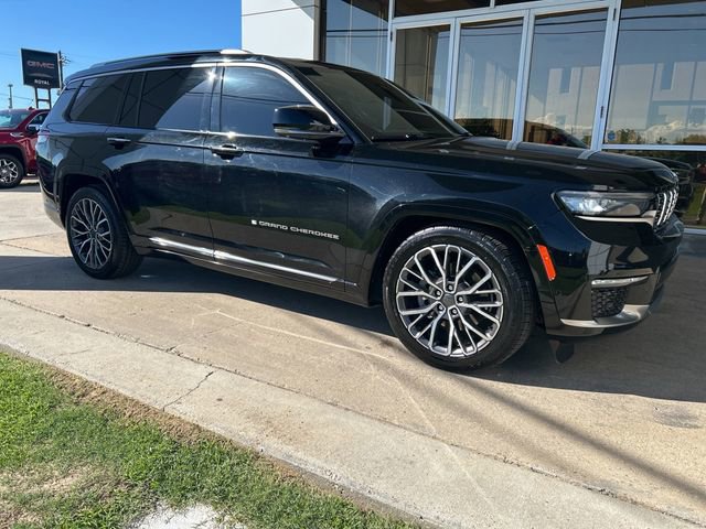 Used 2021 Jeep Grand Cherokee L Summit AWD/4WD image 2