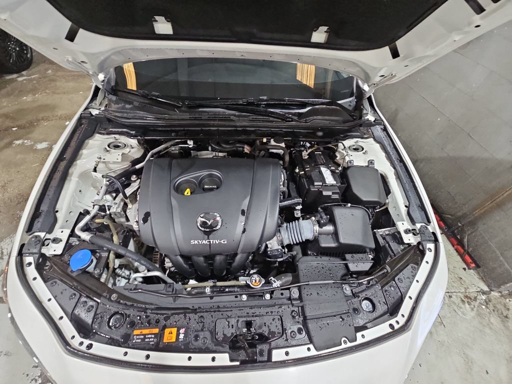 Used 2021 MAZDA MAZDA3 s AWD/4WD image 31