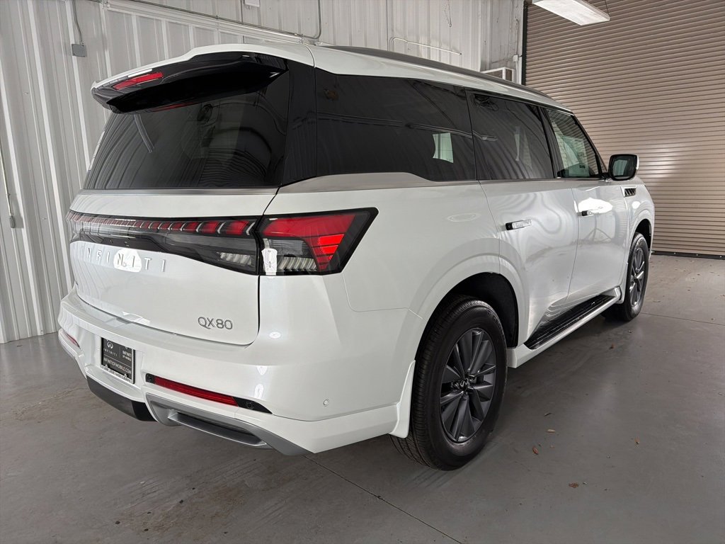 New 2026 INFINITI QX80 Pure image 8