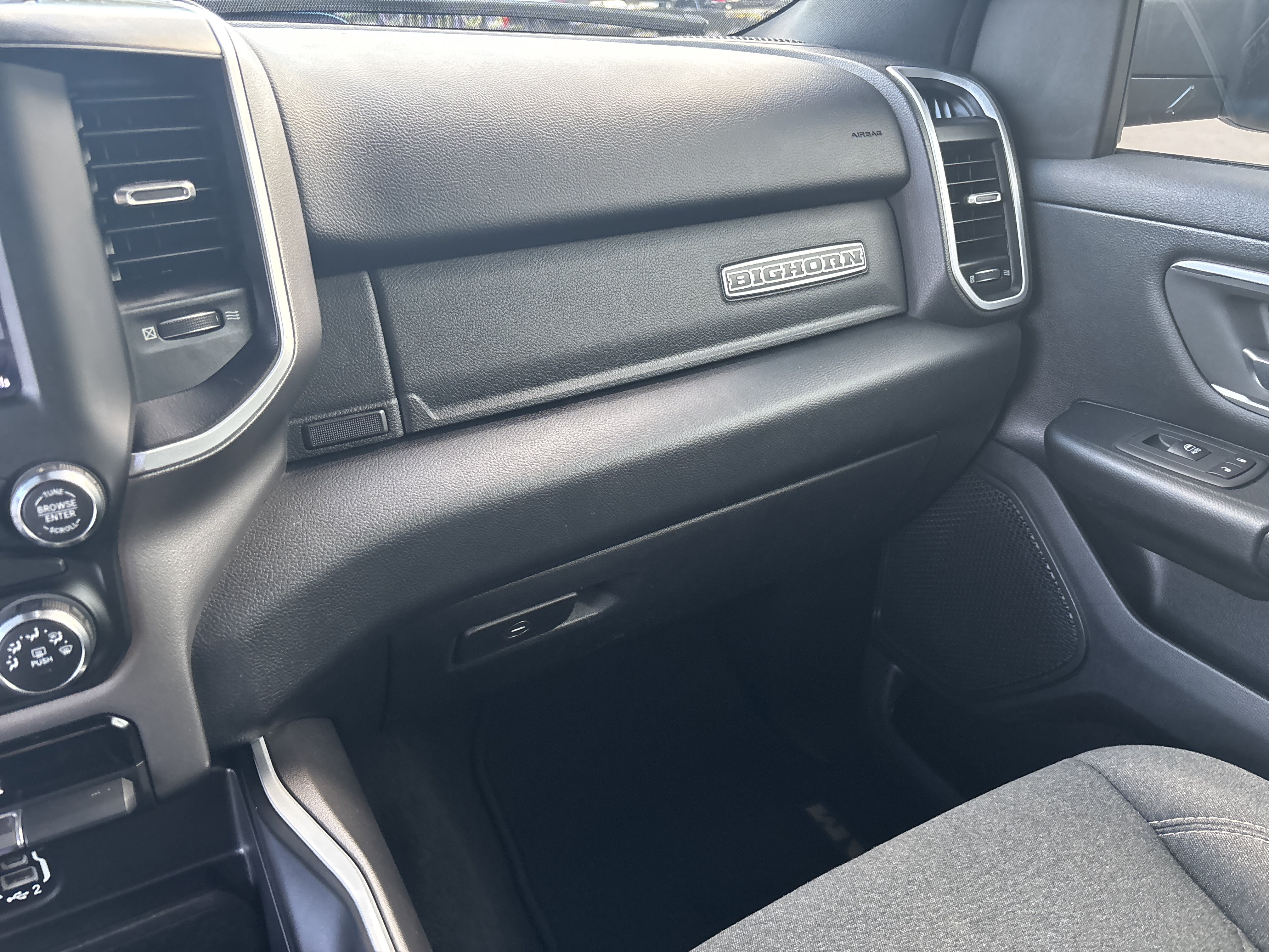 Used 2020 RAM 1500 Big Horn AWD/4WD image 28
