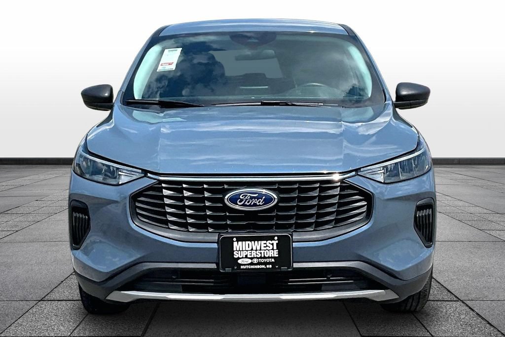 Used 2024 Ford Escape Active AWD/4WD image 3