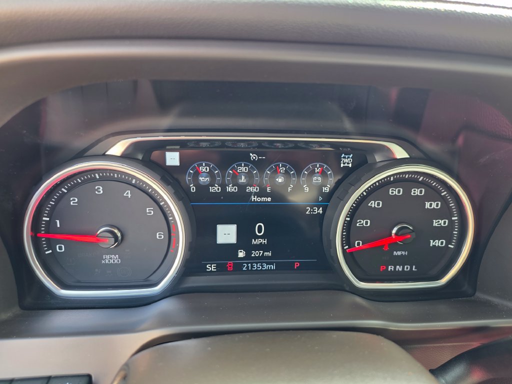 Certified 2021 Chevrolet Silverado 3500 LTZ w/ LTZ Premium Package AWD/4WD image 32