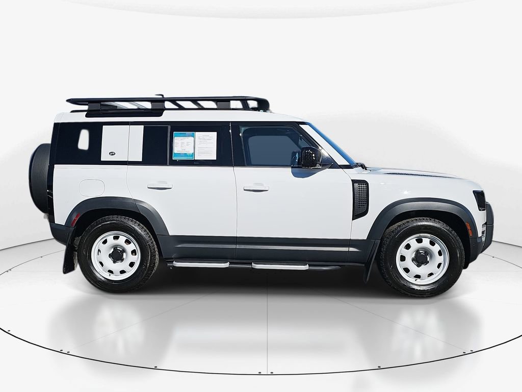 Used 2023 Land Rover Defender 110 S image 3