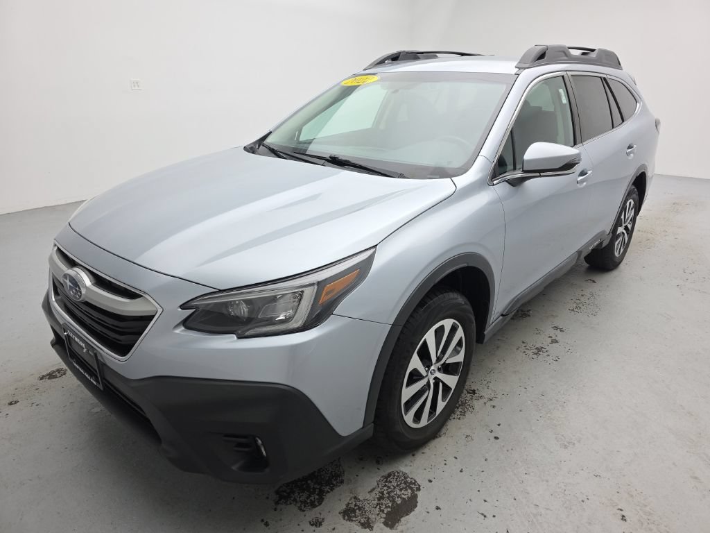 Used 2022 Subaru Outback Premium AWD/4WD image 4