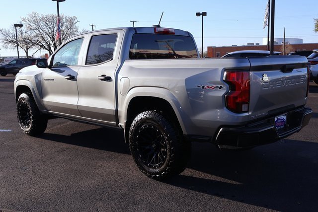 Used 2023 Chevrolet Colorado W/T image 16